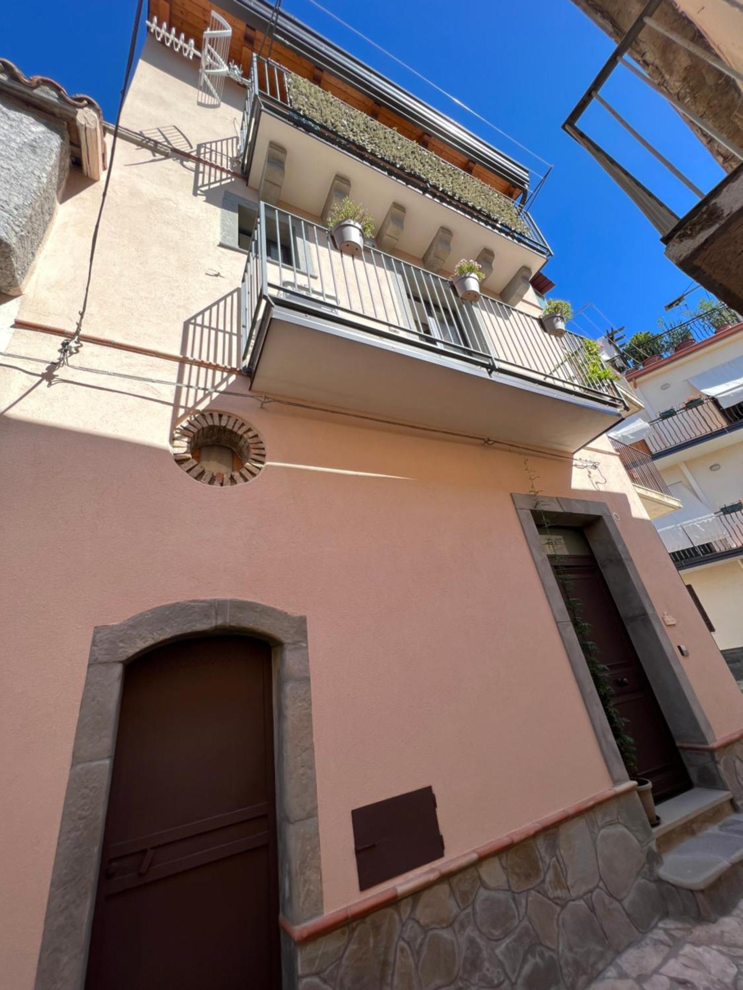 Casa Belvedere Motta Camastra Gole Alcantara Exterior foto